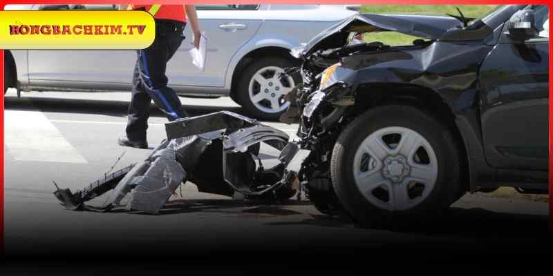 Mộng thấy tai nạn nên đánh con nào chuẩn?